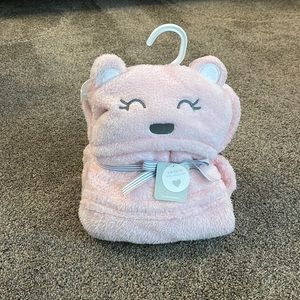 NWT Carters Baby hooded blanket
